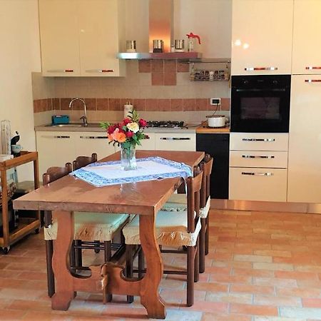 הוילה אבדיאנה די מונטפולצ'אנו Casina Di Pacina מראה חיצוני תמונה